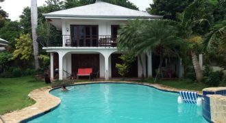 UNDER CONTRACT — Rental House with Swimming Pool and Guest House