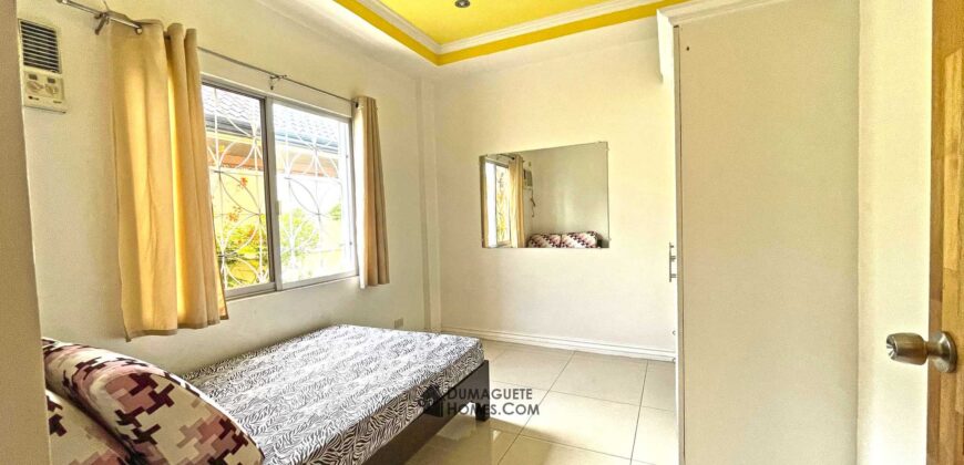 6 BEDROOM HOUSE FOR SALE IN SIBULAN